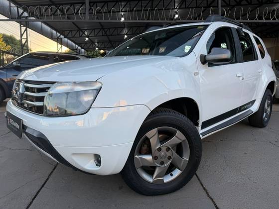 RENAULT DUSTER 2.0 DYNAMIQUE 4X2 16V FLEX 4P AUTOMÁTICO